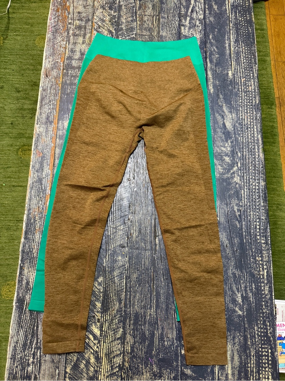 Women’s “scrunch butt” leggings Set